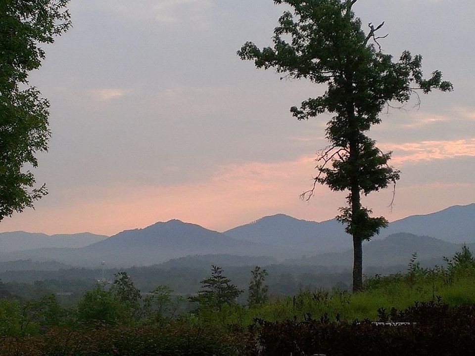 Majestic Mountain Views.