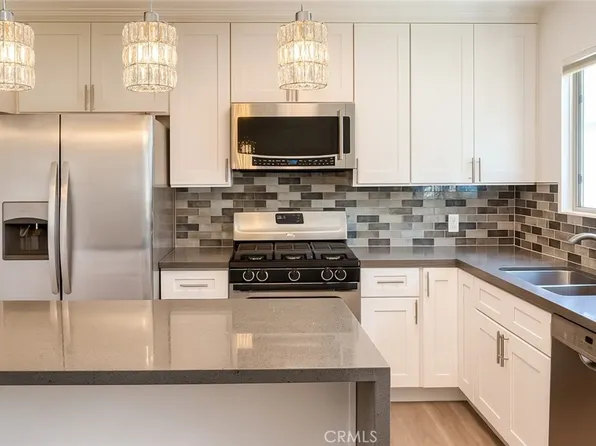 6301 Coldwater Cyn #22, North Hollywood, CA 91606
