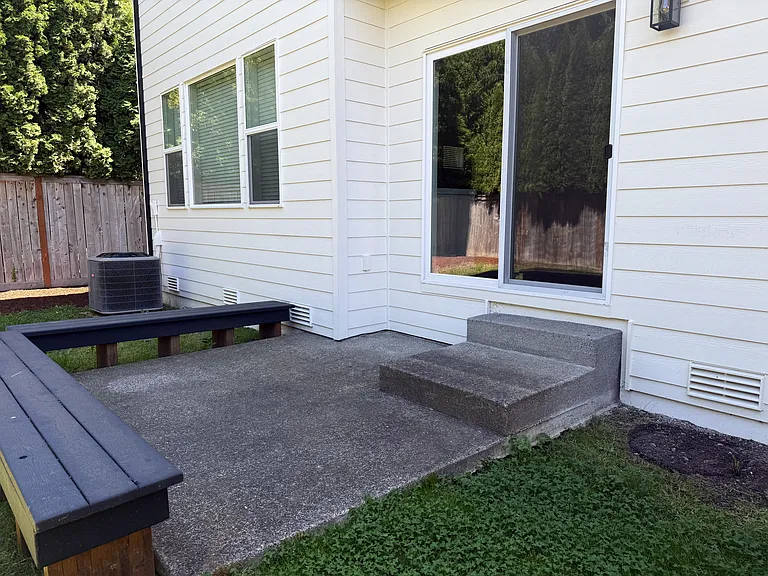 17539 SE Acadia St — Photo 9