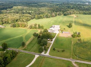 7838 Peck Rd, Ravenna, OH 44266