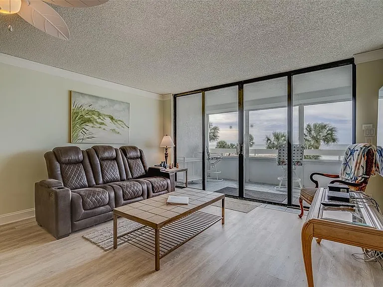 17900 Gulf Blvd #2E — Photo 4
