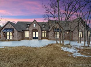 2609 Falls Bend Dr, Sapulpa, OK 74066