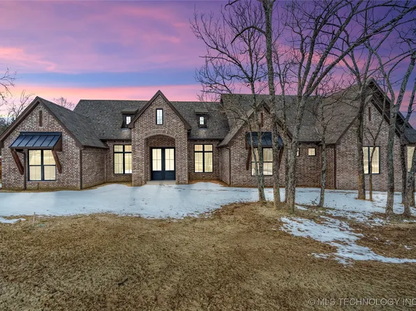 2609 Falls Bend Dr, Sapulpa, OK 74066