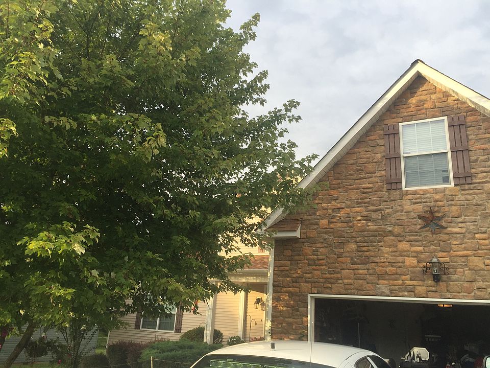 1st image of 393 Stonebrook Ln