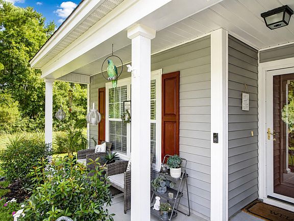 2nd image of 1205 Catbird Ct