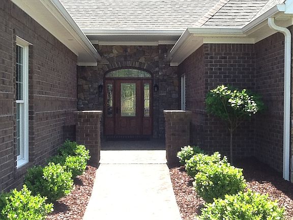 3rd image of 5036 Rose Gardens Cir
