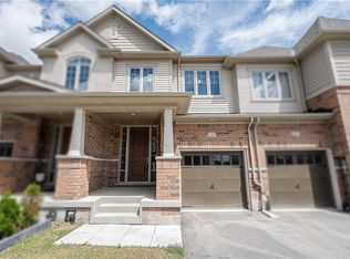 225 Broadacre Dr, Kitchener, ON N2R 0S6