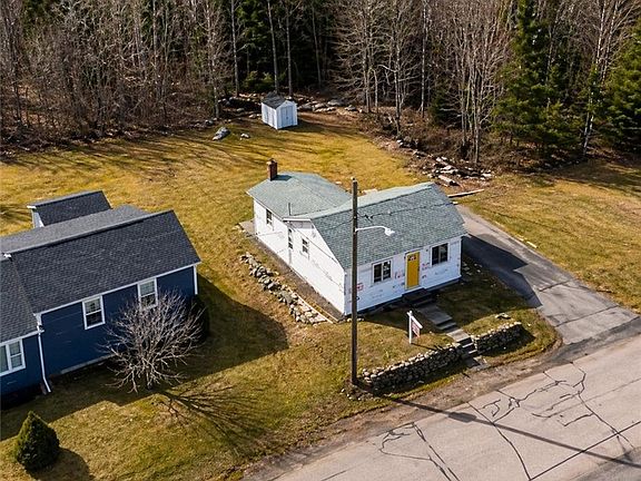2nd image of 42 Brait St