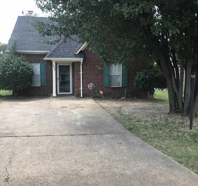 1st image of 7019 Foxhall Dr