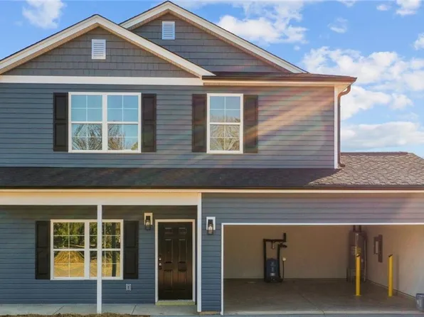 906 Deadmon Rd, Mocksville, NC 27028