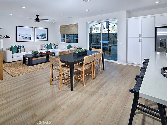 4th image of 12672 Rosemount Rd