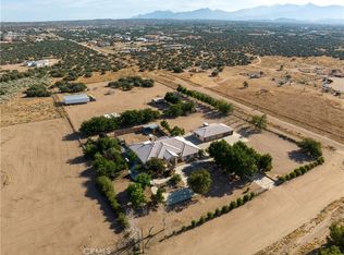 9325 Muscatel St, Phelan, CA 92371