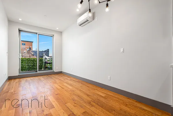 Rented by Rennit Inc. | media 4