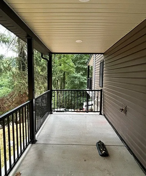142 Grandview Rd — Photo 6