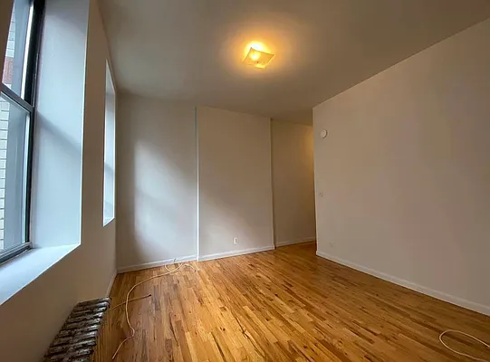 Rented by J PRESTON AND ASSOCIATES INC | media 6