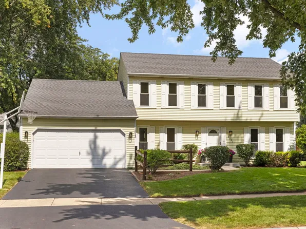 1513 Preston Rd, Naperville, IL 60563