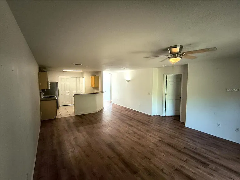 4 Prospect Ln #A — Photo 2