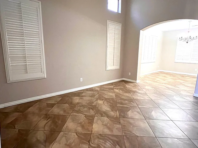4601 W Donner Dr — Photo 12