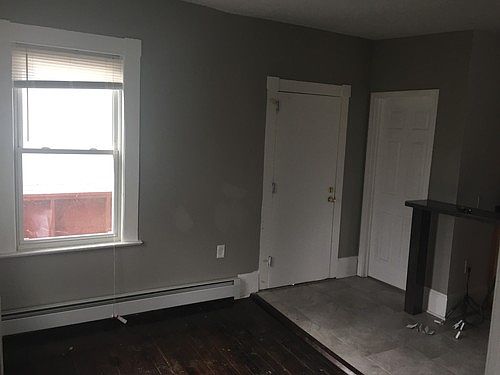 2nd image of 5 Putnam St
