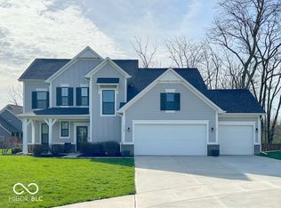 1115 Freshwater Ln, Cicero, IN 46034