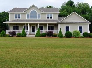 48 Squire Shaler Ln, Lancaster, MA 01523