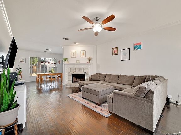 2nd image of 15142 PRESTON COURT DR