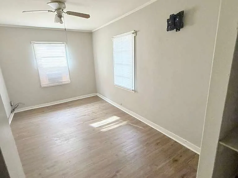 8250 Panther Lake Rd — Photo 24