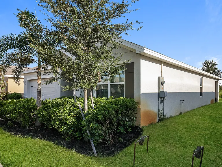 5333 Shell Mound Cir — Photo 2
