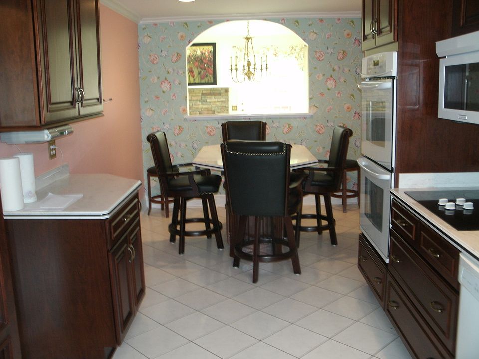 104 Westminster Dr, Wheeling, WV 26003 Zillow