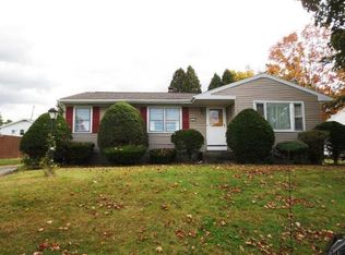 6 Crestwood Ave, Troy, NY 12180