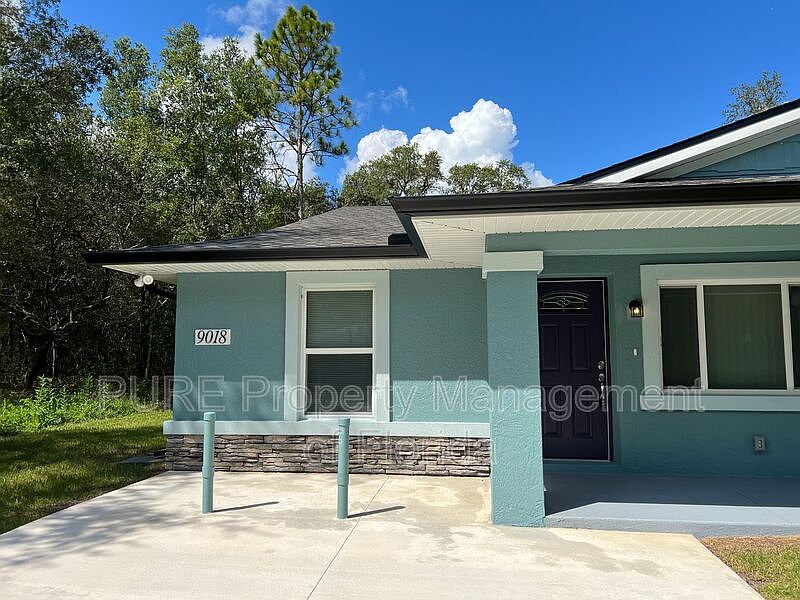 1st image of 9018 N Mendoza Way