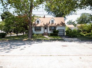 637 Sherman Ave, Roselle Park, NJ 07204