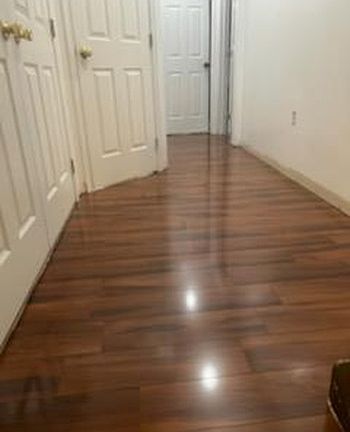 4th image of 228 Jefferson Ave