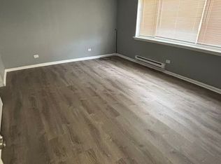 153 E 110th St #3E, Chicago, IL 60628
