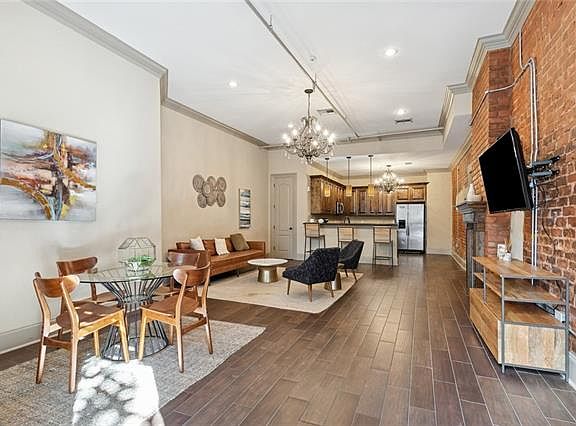5th image of 433 Gravier St Unit 1