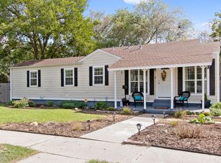 3909 Locke Ave, Fort Worth, TX 76107
