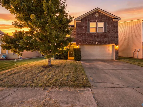 125 David Barnes Dr, Madison, AL 35756