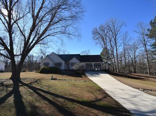 123 Kentucky Derby Dr, Clayton, NC 27520