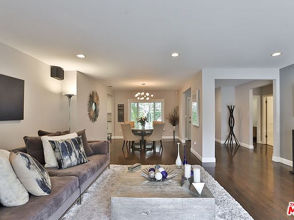 5th image of 4271 Riverton Ave