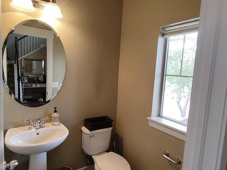 5424 Tamarac Way — Photo 3