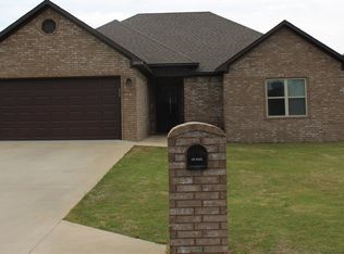 3804 Remington Dr, Jonesboro, AR 72404