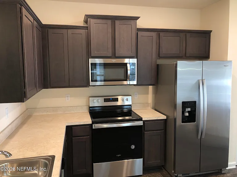 57 Scotch Pebble Dr — Photo 7