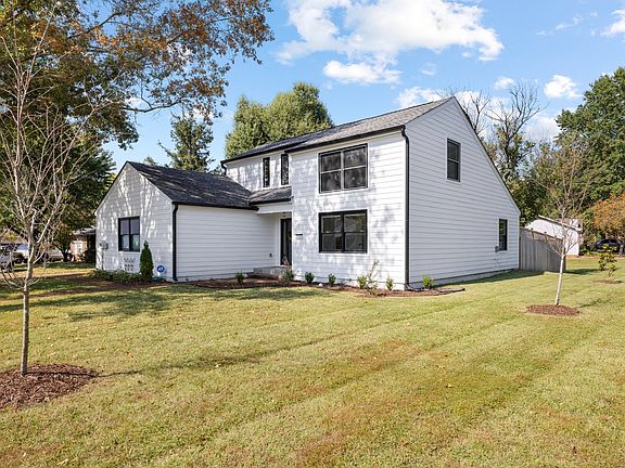 4th image of 1605 Woodland Ct
