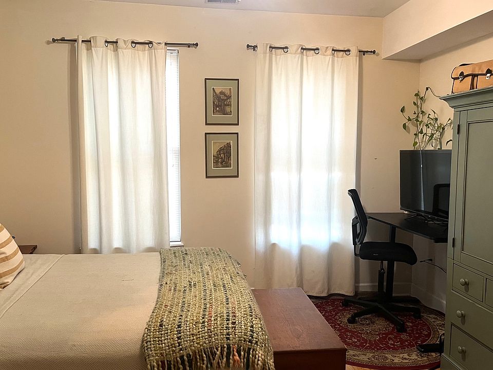 1st image of 2835 W Girard Ave APT 4A