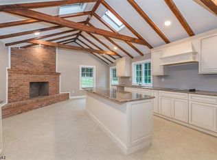 189 Stanhope Rd, Sparta, NJ 07871