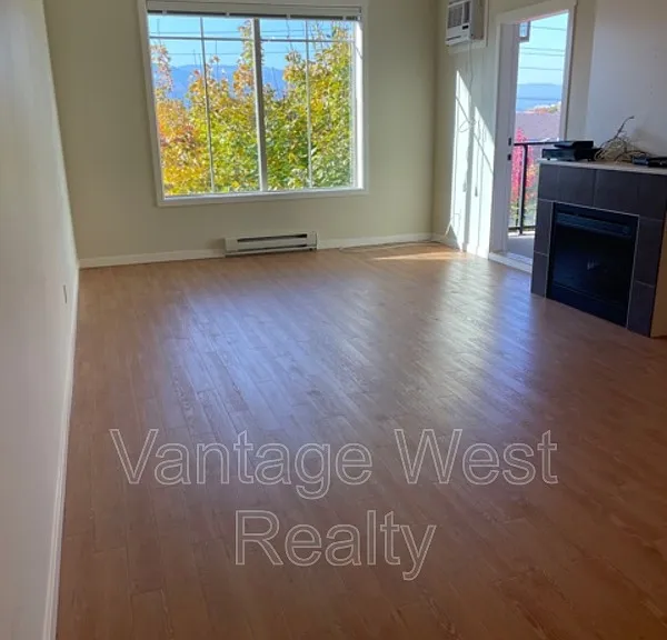 3739 Casorso Rd #305 — Photo 4