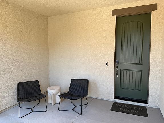 3rd image of 256 Birch Ranch Way