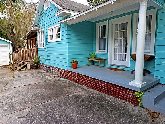 2nd image of 1016 E Henry Ave