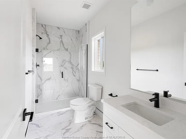 154 McLellan Ave #A — Photo 21