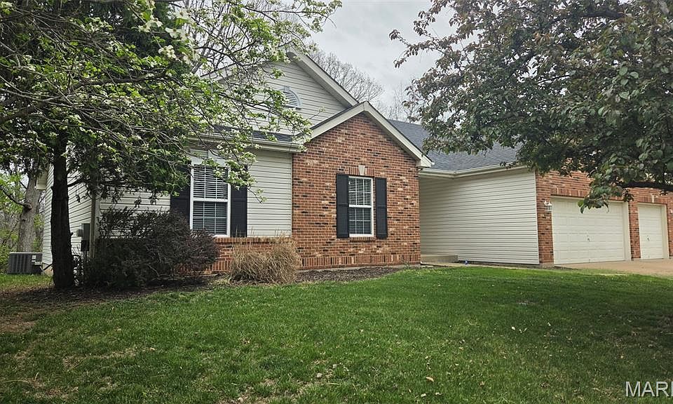 1st image of 352 Strecker Rd